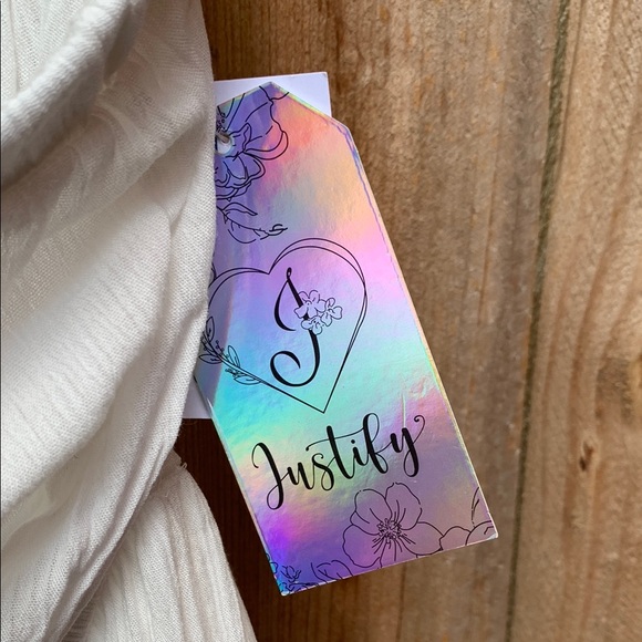 Justify White Sleeveless Sweetheart Maxi Dress - Picture 2 of 6